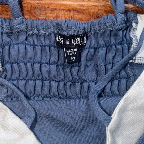 Ava & Yelly Nordstrom Big Girls Sleeveless Bow Front Sheath Dress, size 10 youth - Picture 2 of 6